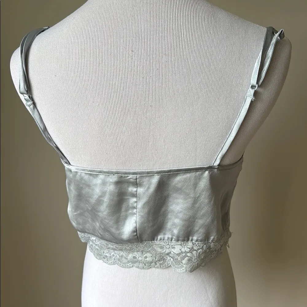 Brandy Melville Elegant Lace Trim Satin Cami Top - Image 4