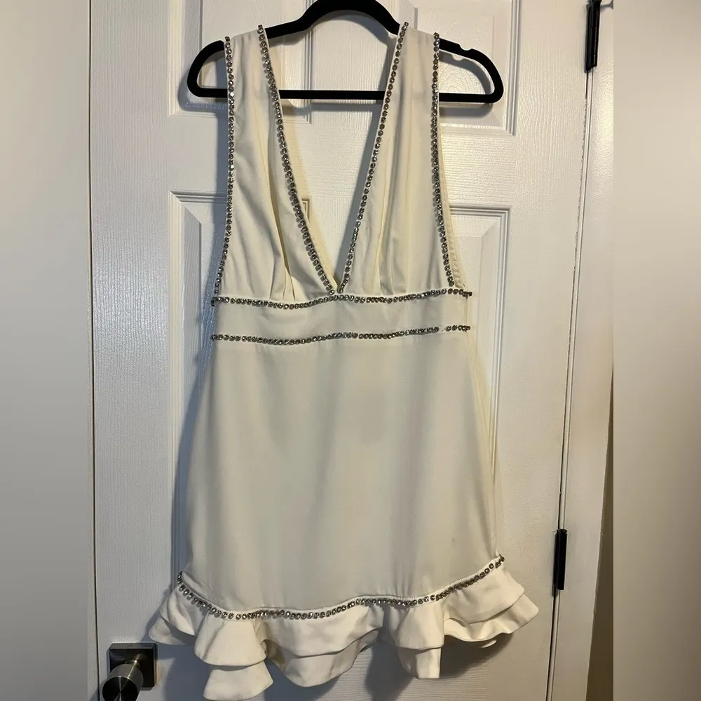 NWT Revolve NBD White V-Cut Rhinestone Mini Dress Size L - Image 2