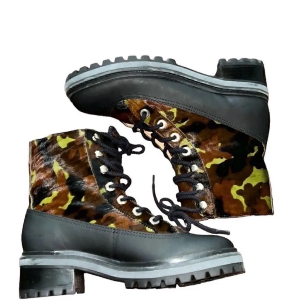 Schutz Camouflage Green & Black Mid-ankle Combat Ankle Boots(Size 8.5B) - Image 3