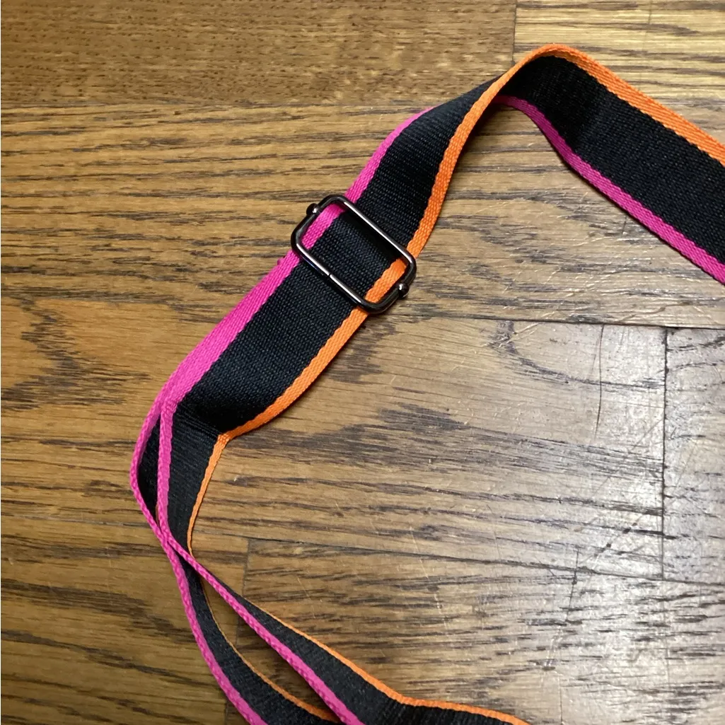 Camo cross body bag. Neoprene. Green - Image 8