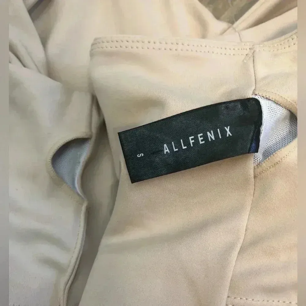 NWOT ALLFENIX Weekend Sports Bra (Nude) Tan - Image 6
