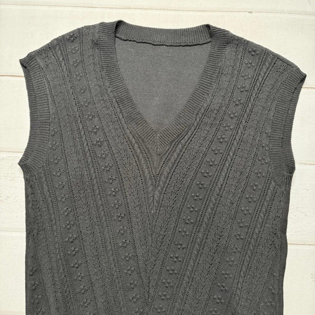 NEW - Women’s Black Crochet Knit Sleeveless Pullover Top - Size Large - Image 3