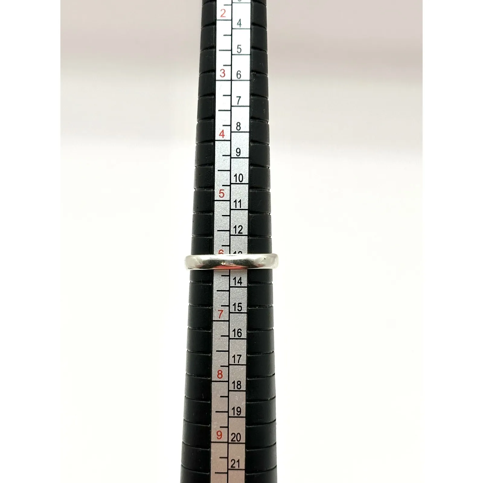 Tanzanite Sterling Silver Ring Size 6 - Image 8