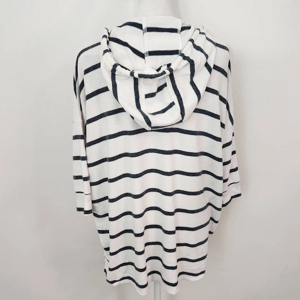 Chaser Navy and White Stripe Hoodie NWT Size Medium Preppy Nautical Pullover - Image 4