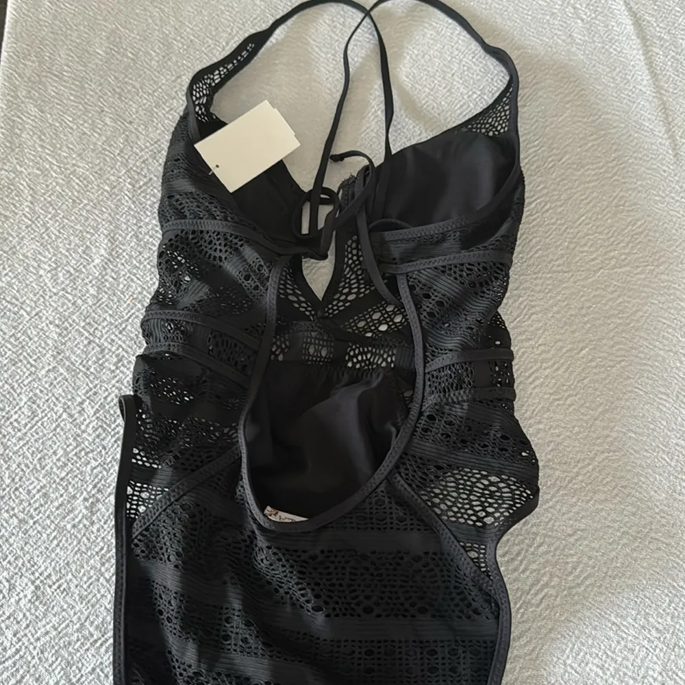 BECCA by Rebecca Virtue Color Play Cochet Paislee High Leg One-Piece,Medium,$128 - Image 7