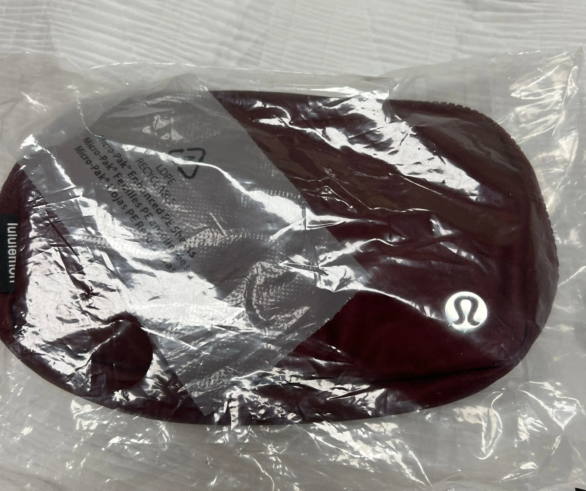Lululemon Everywhere Belt Bag Red Merlot - Image 3