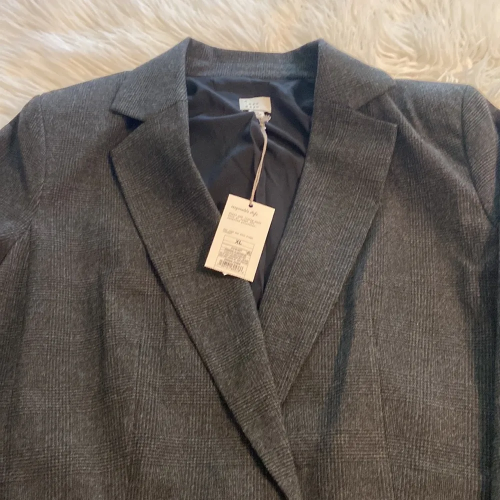 A New Day Women's Classic Charcoal Gray Blazer size XL brand new length 32” /42” - Image 12