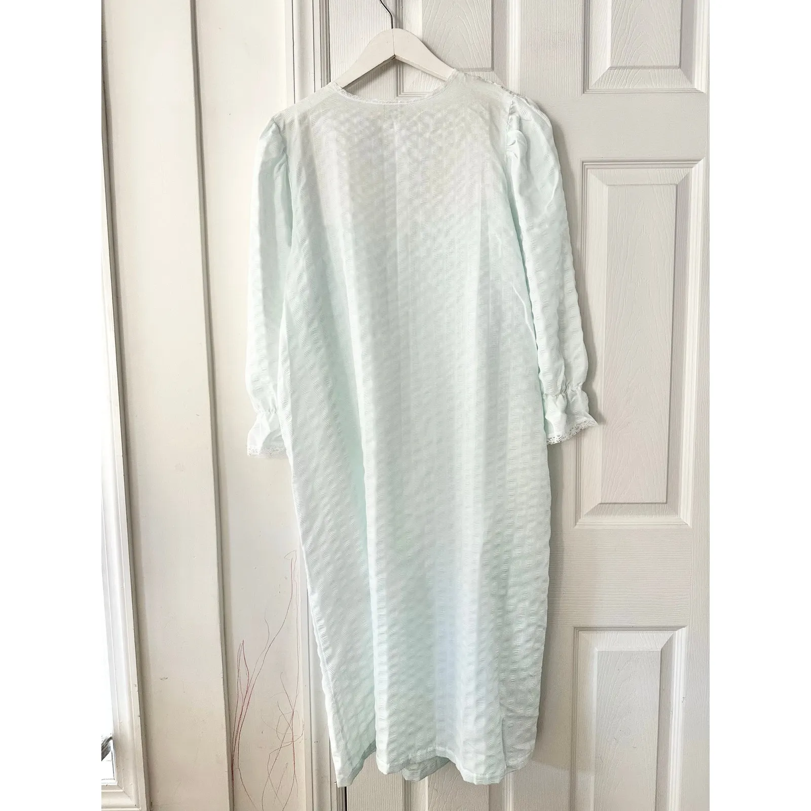 Carriage Court Vintage Mint Green Lace Tie Front Open Night Robe Edwardian Large Size undefined - Image 8