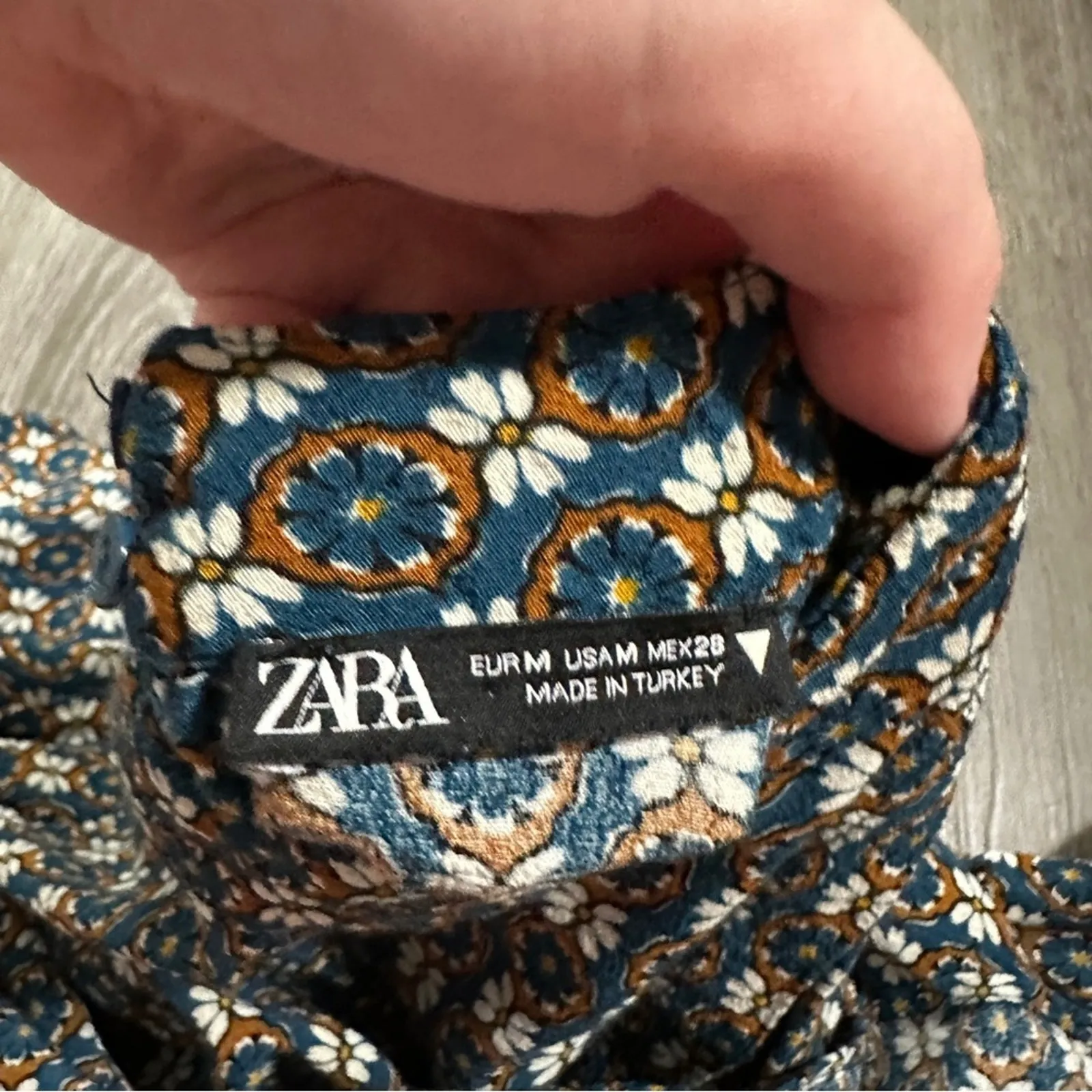 Zara Blue, White & Orange Floral‎ Print Long Sleeve Top Size M - Image 7