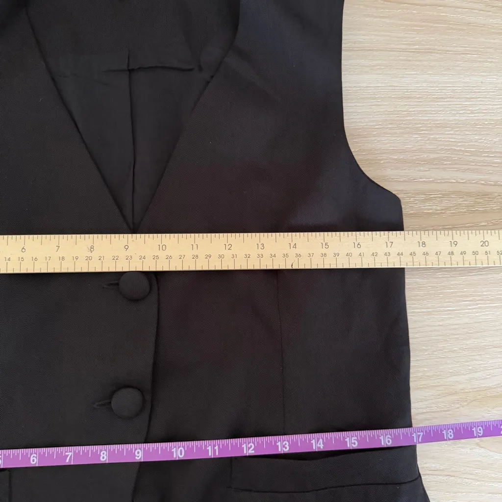 Reformation Medium NWOT Casey Vest Black Organic Cotton Career Office Minimal - Image 8