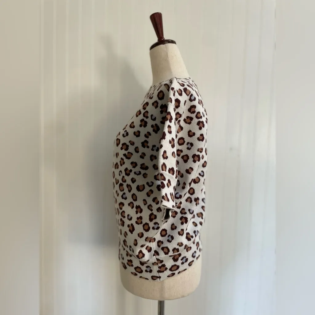 ANN TAYLOR Leopard Print Boatneck Short Sleeve Knit Sweater Size M Petite - Image 5