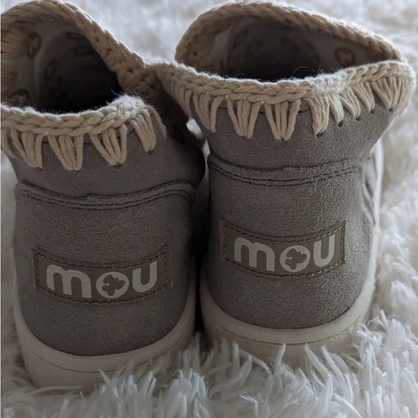 Mou Silver and Cream Ankle Boots - Image 2