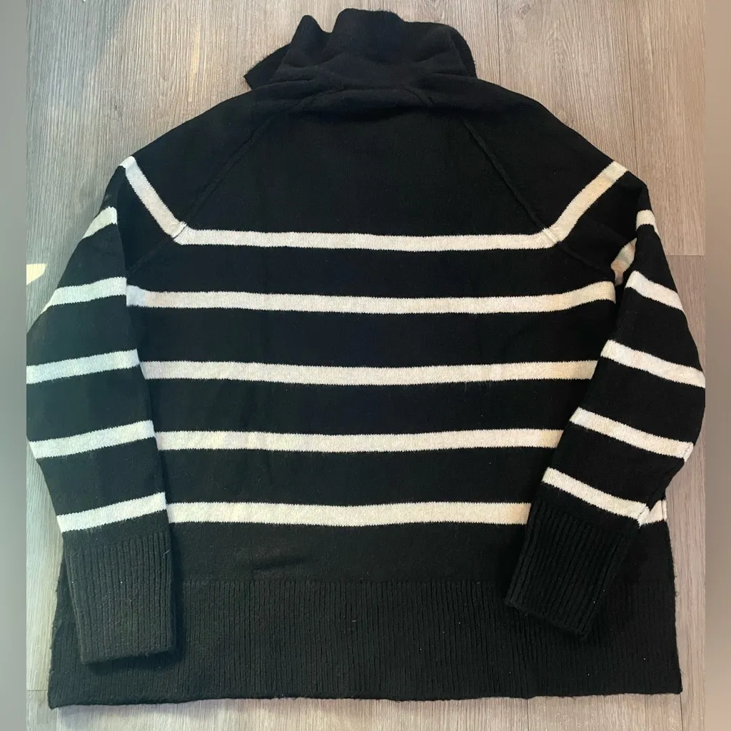 NWT Aerie unREAL Oversized Polo Sweater XS Black White Striped Preppy Cozy - Image 9