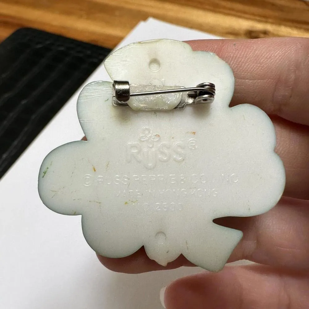 Signed Russ St Patrick Irish Leprechaun Fiddler Shamrock Holiday Brooch Pin Green - Image 5