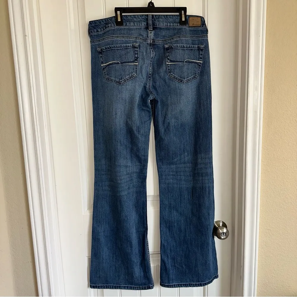 Forever, 21 mid rise, medium wash, wide leg jeans women 34“ x 31“ - Image 10