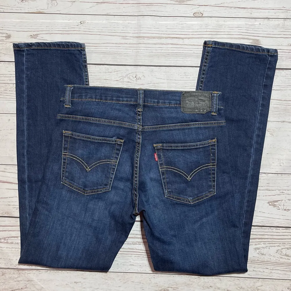 Levi's Performance 511 Slim Fit Straight Leg
Jeans Dark Wash Stretch - Image 5