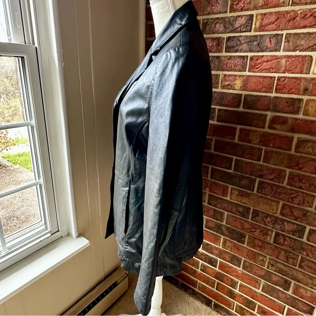 Black Leather Women's Jacket Blazer Suit Styling Vintage Edgy Three Button 90s Size M - Image 7