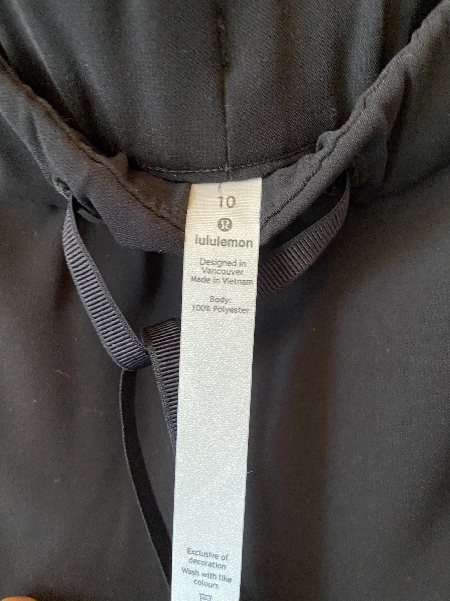 Lululemon On The Fly 7/8 Pant - Image 4