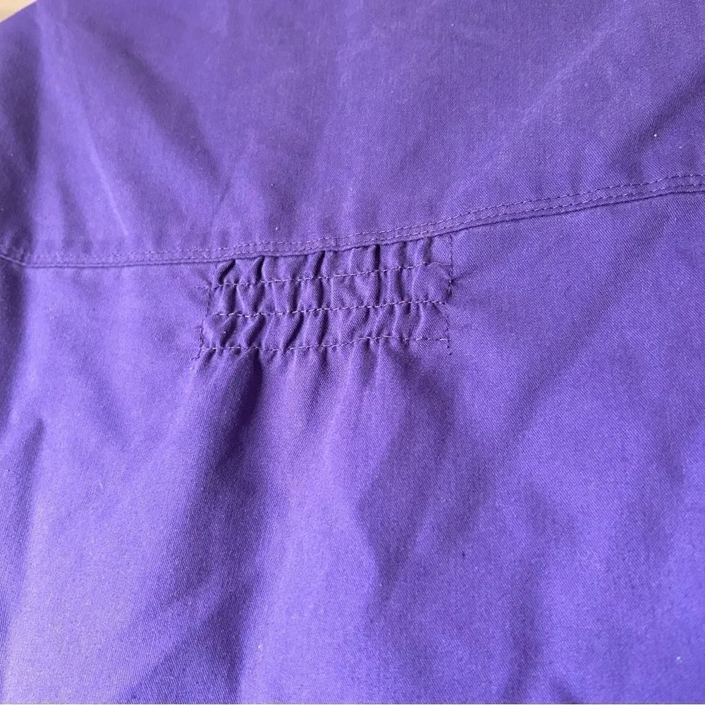 Grey’s Anatomy by Barco purple scrubs top tee short sleeve v neck women’s small - Image 5