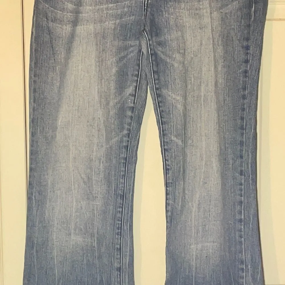 BCBGMaxAzria Distressed Claire Boot Cut Jeans 8 - Image 4