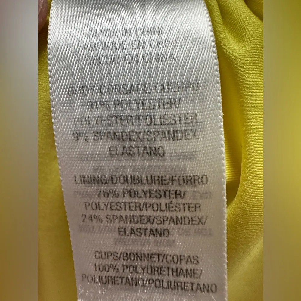 Juicy Couture neon pink/white bandeau monokini one piece swimsuit - Image 6