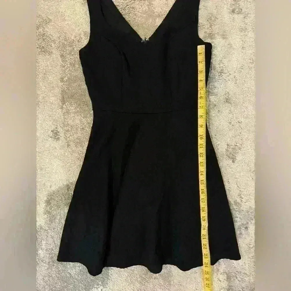 Women’s V-Cut Mi Ami Dress - Image 7