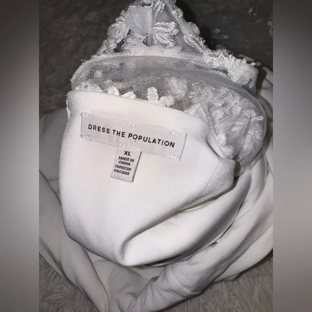 NWOT Dress the Population Mila 3d floral Long Sleeve Mini DRESS White XL - Image 6