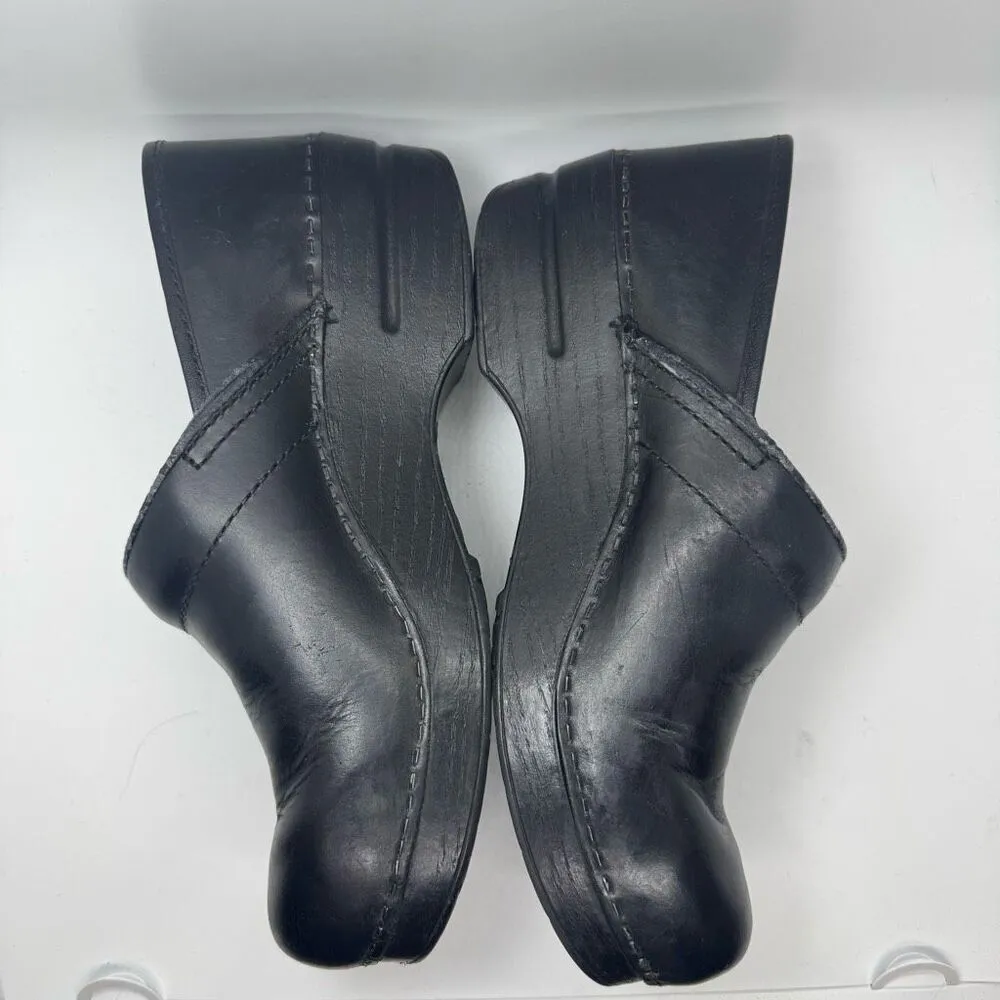 Dansko Professional Cabrio Clog - Image 2