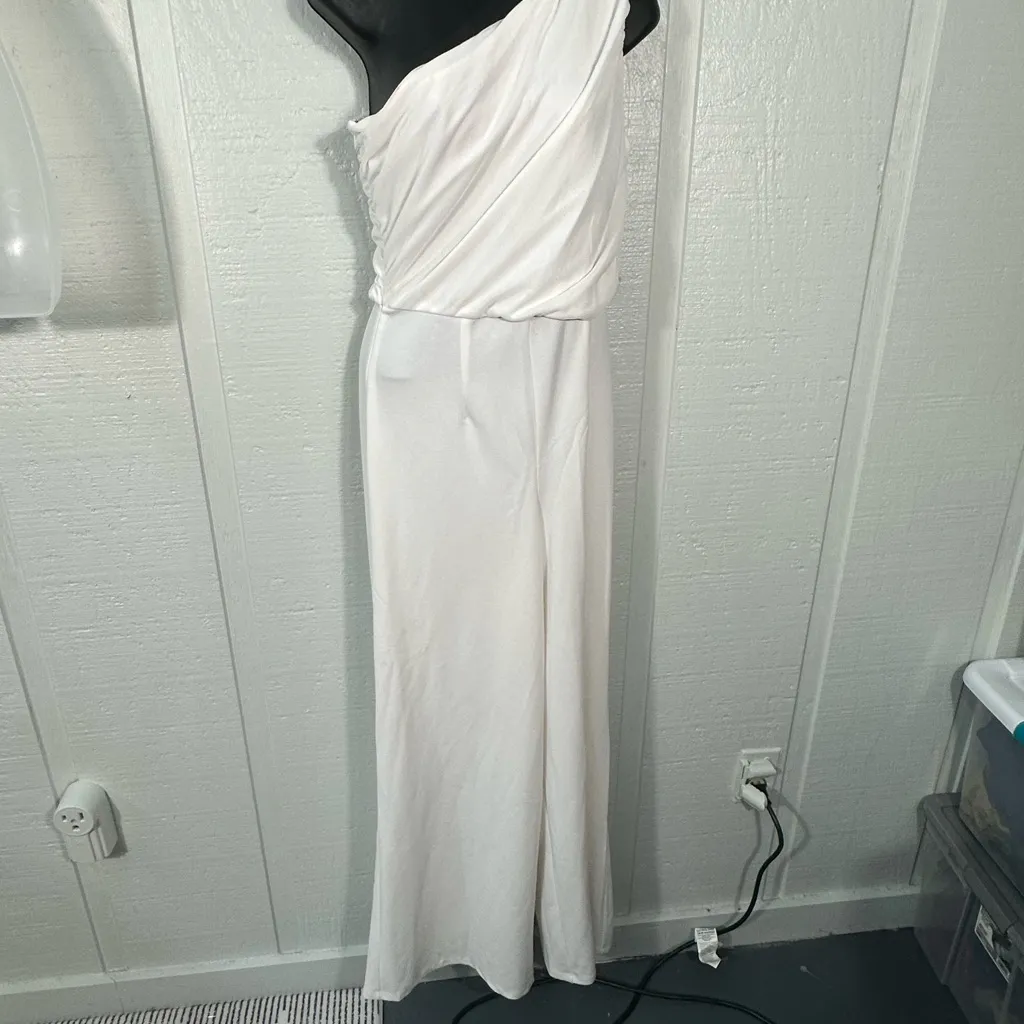 Love x Design White Ruched Jumpsuit SZ SM NWOT - Image 2