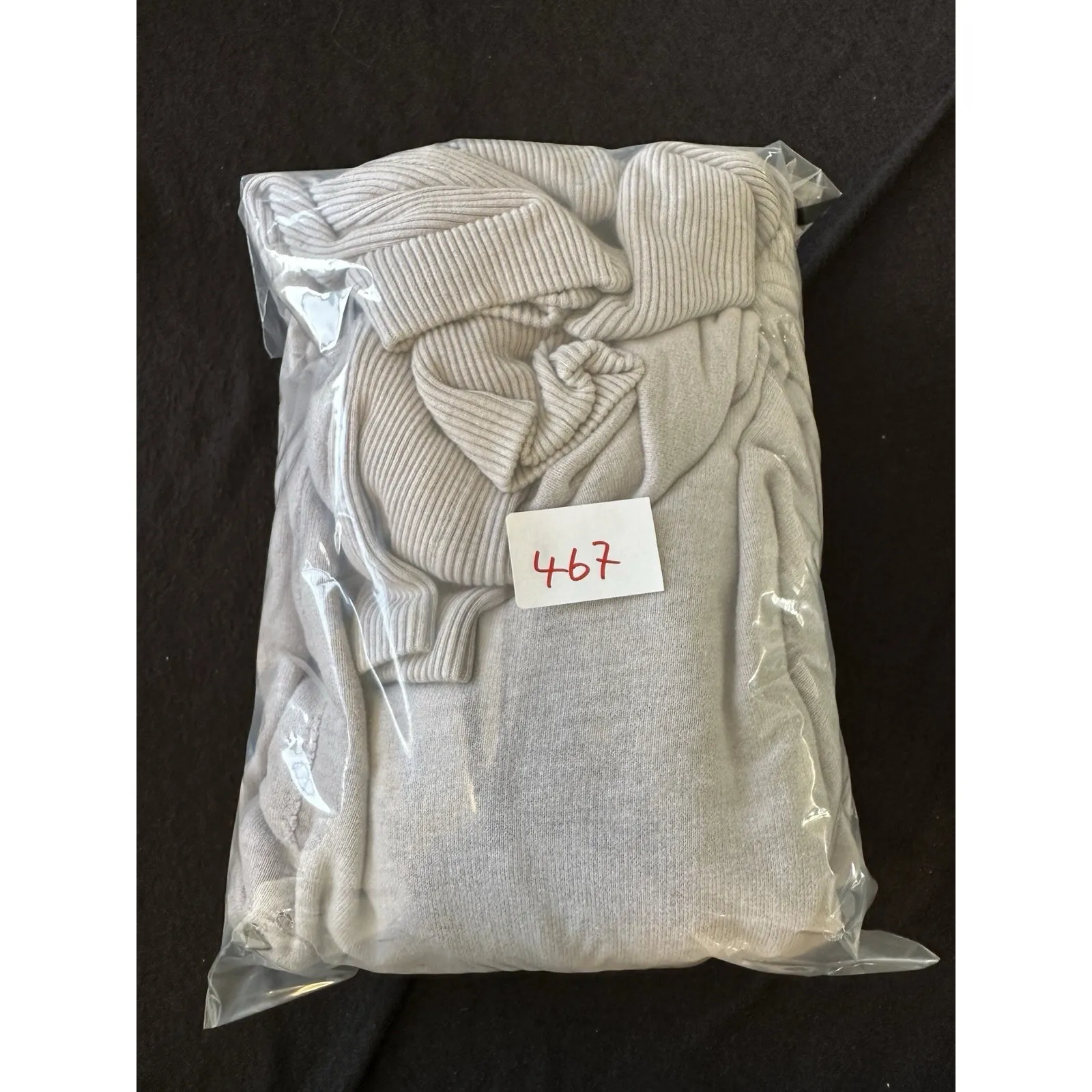 Aritzia Wilfred Diderot Cocoon Cardigan Sweater Women's Size‎ XXS Gray Studded - Image 8