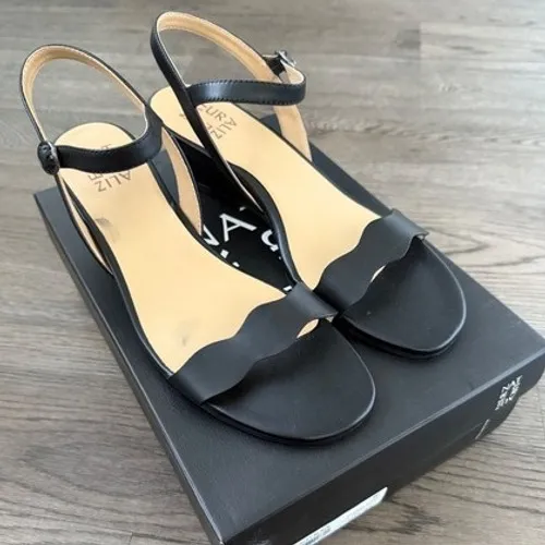 Naturalizer Lacey Wedge Sandal - Size 9.5‎ - Black - NWB - Image 3