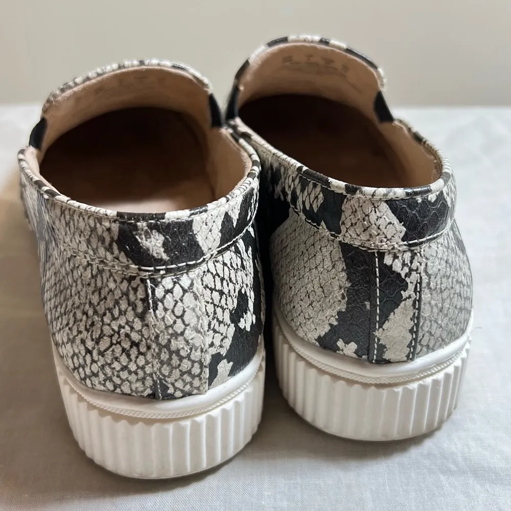 Soul Naturalizer Slip On Shoes Woman’s Size 8 faux snake reptile print Trisha 2 - Image 4