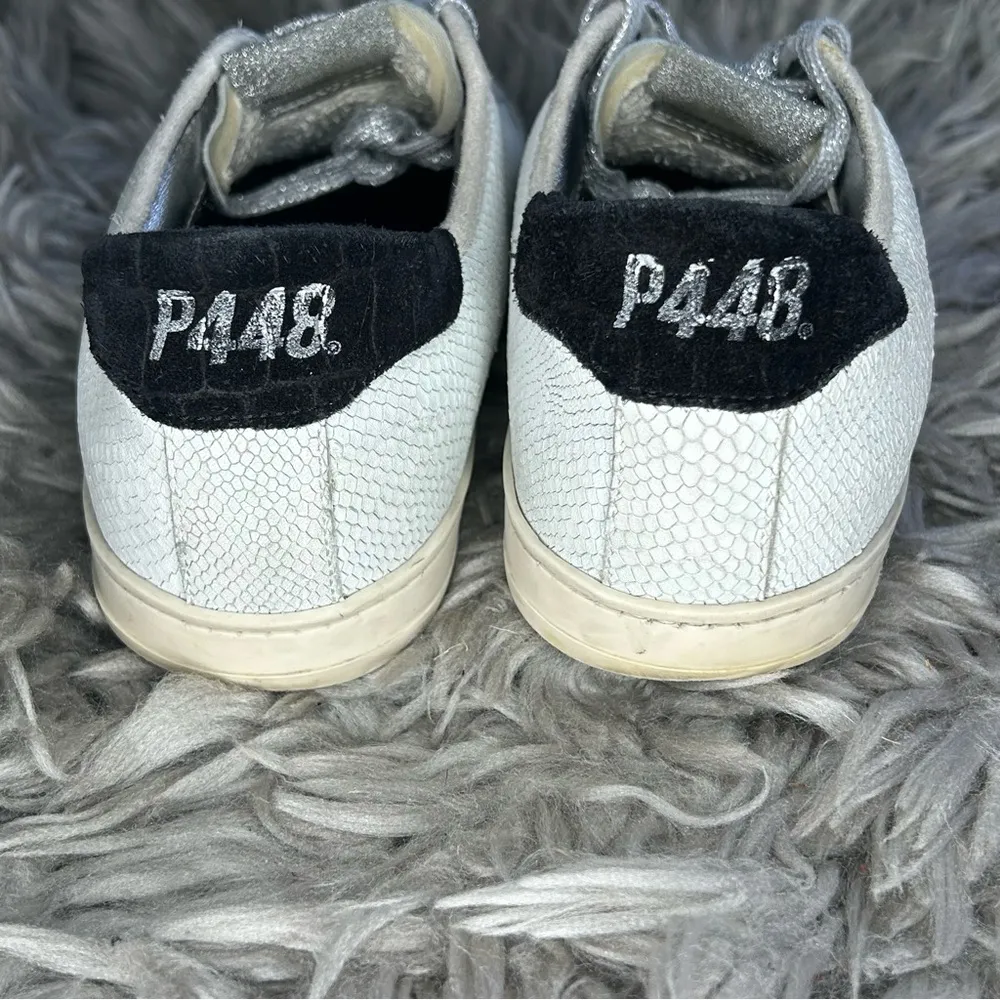 P448 John leopard print lace up distressed sneakers women’s shoe size 7 - Image 10