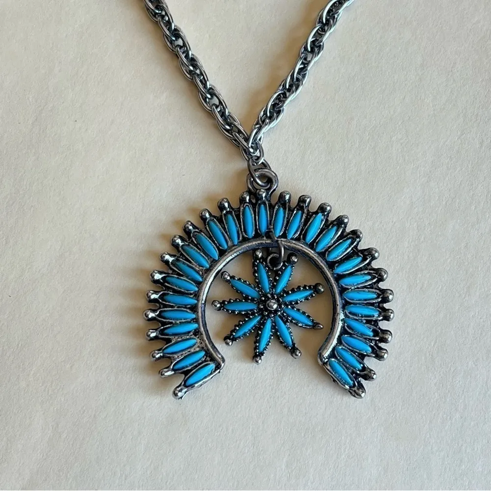 Squash blossom fashion necklace, silver tone and faux turquoise, unmarked - Image 3