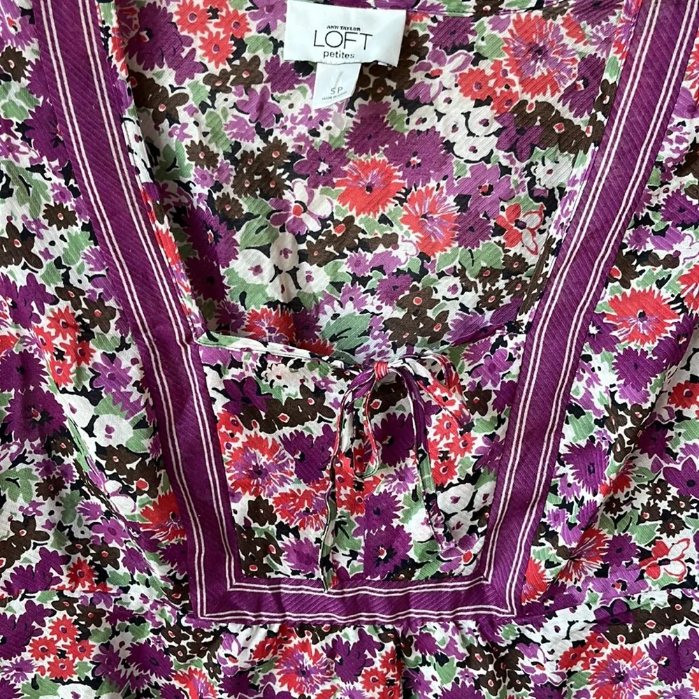 Ann Taylor Loft Petites purple top floral womens S - Image 7