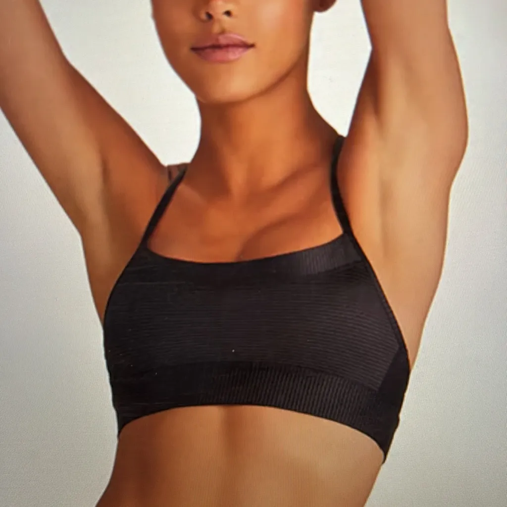ALALA Raya Ribbed Sports Bra - Image 4