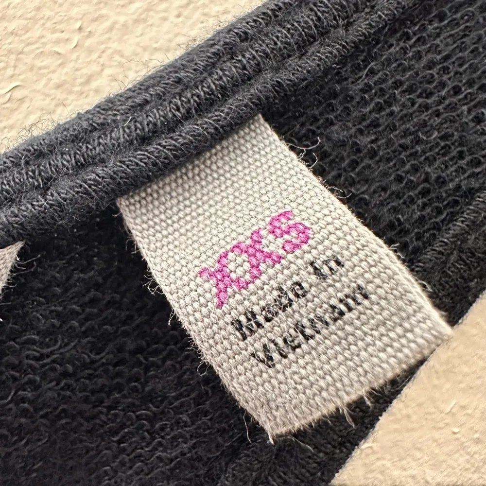 Athleta Coaster Go to sweatshirt size XXS black - Image 11