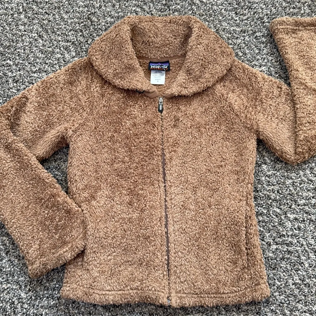 Patagonia Synchilla Curley Q Teddy Jacket - Image 3