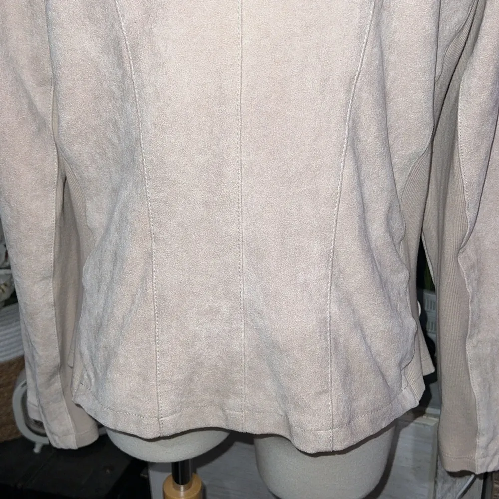 Calvin Klein  faux suede women’s size large - Image 7