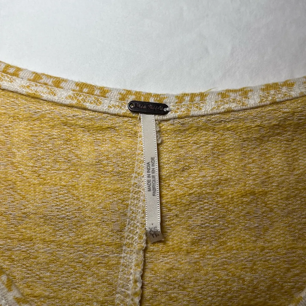 Free People yellow full bloom top - Image 2