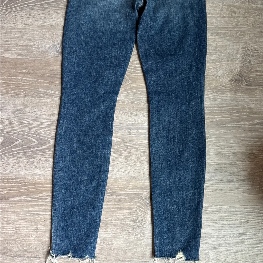 MOTHER THE STUNNER CHEW JEANS Off Duty 28 Blue - Image 13