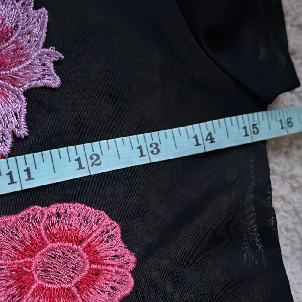 Y2k mesh black floral embroidery Top - Image 3
