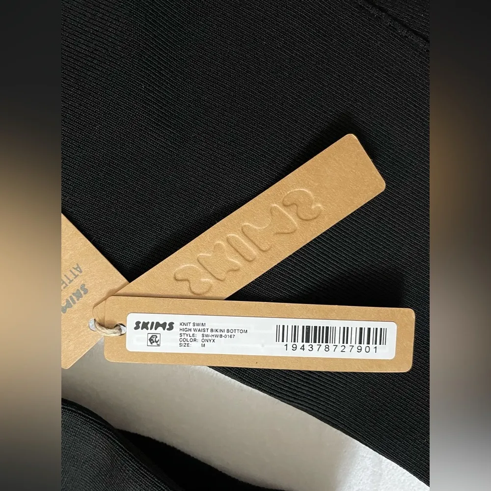 NWT Skims 2pc Bikini Swimsuit Onyx Size M - Image 3