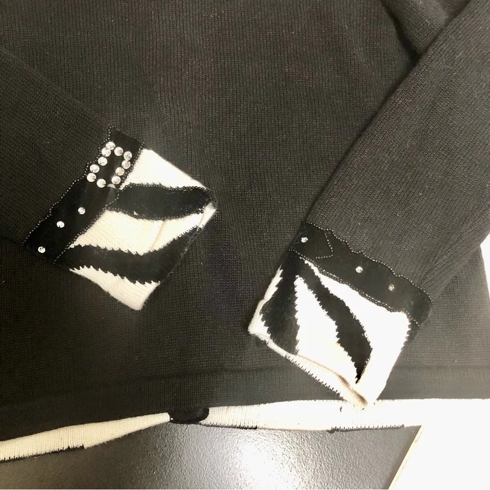 Vintage 90s Berek Animal Print Sweater Sequin Rhinestone Black & White Dots XL - Image 11