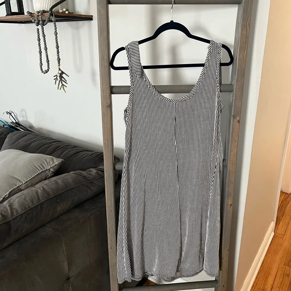 Olivia rae dress with ties with ties - Image 7