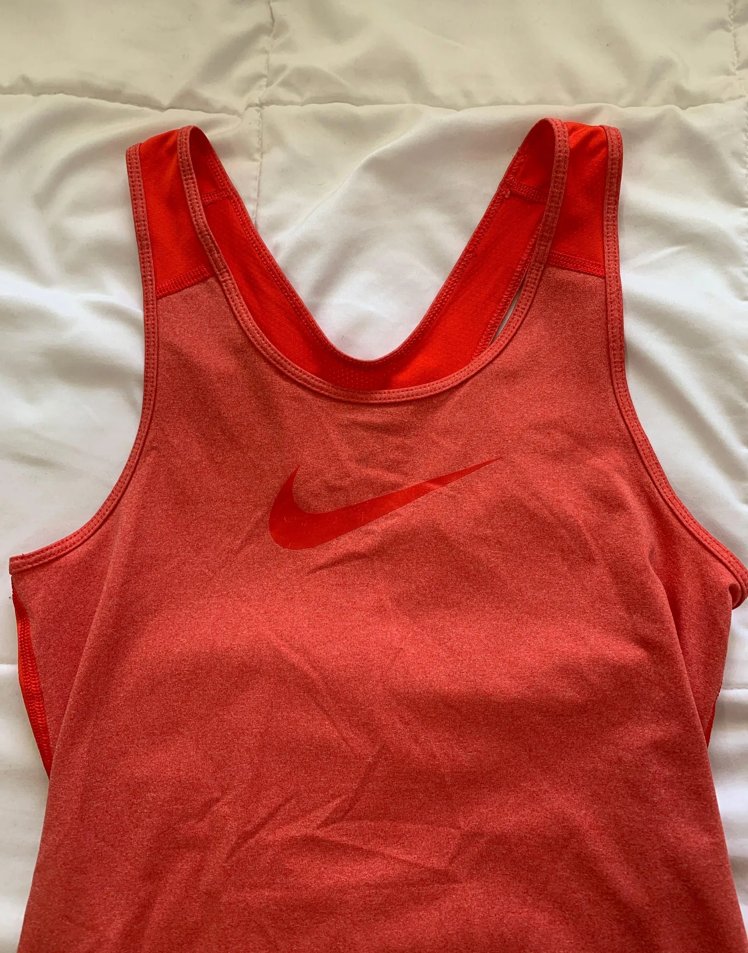 Nike Pro Womens Athletic Tank Medium - Image 2