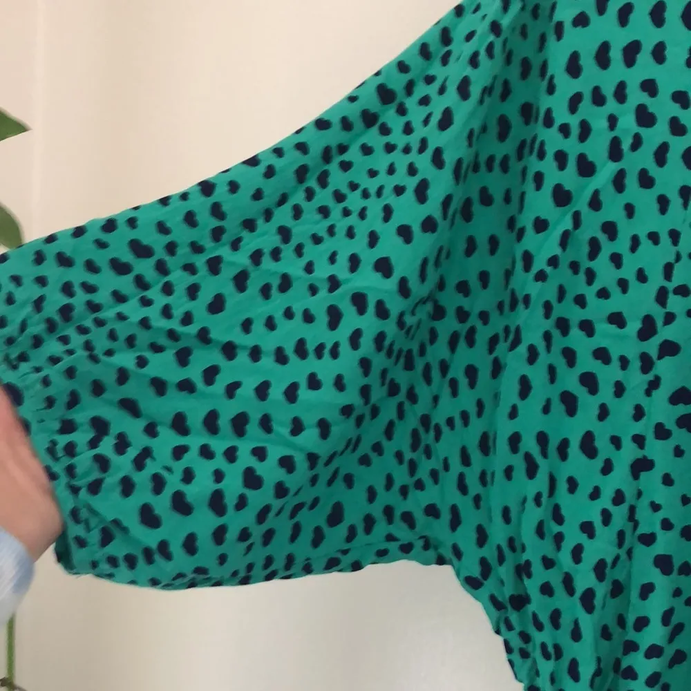 Cute boho blouse with little hearts size large - Image 3