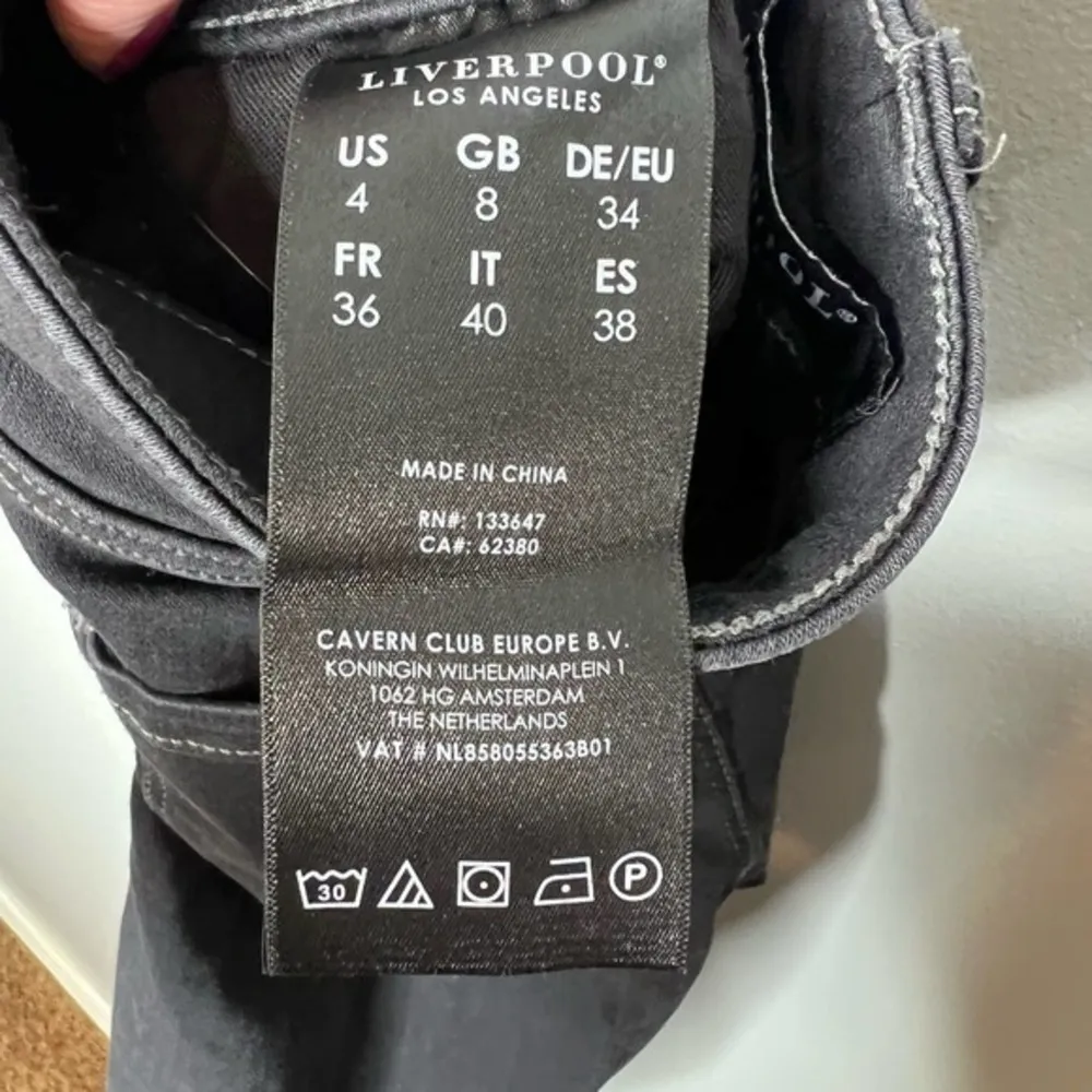 Liverpool high rise ankle jeans meteorite color zip button denim size 4 / 27 - Image 8