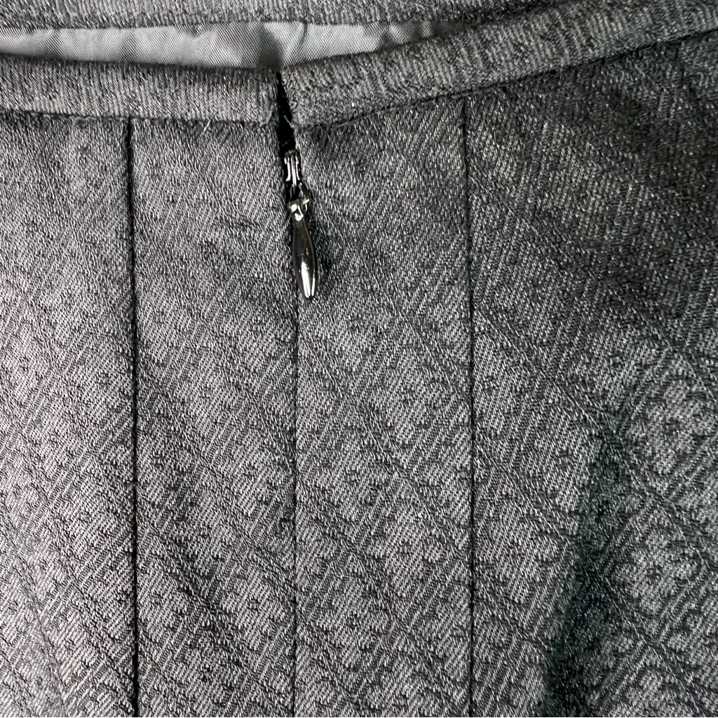 Tahari Arthur S. Levine 22W 2 - Image 11