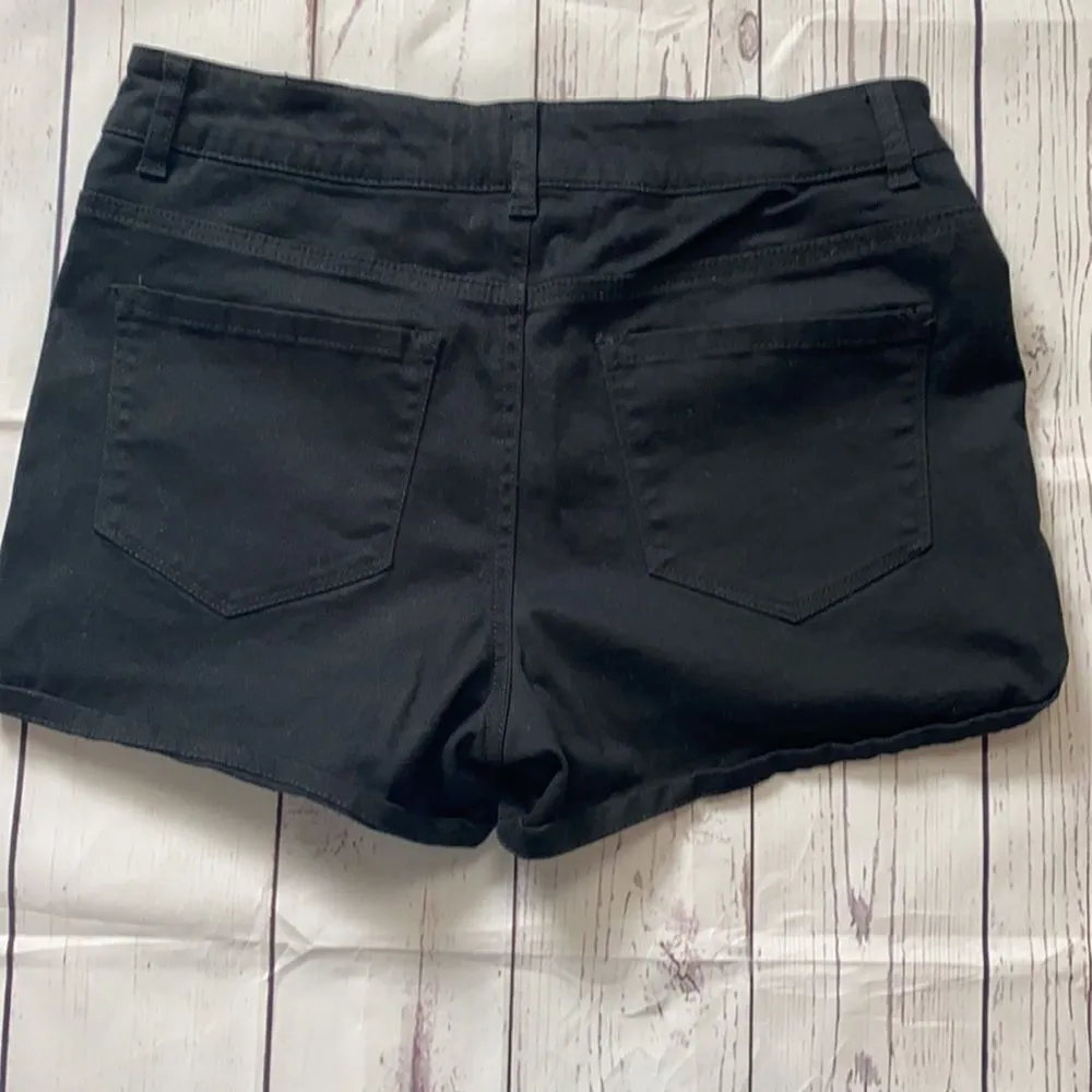 SO  shorts  - Image 3
